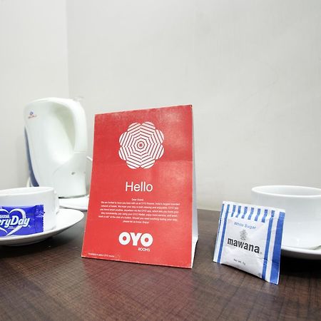 Oyo 8504 Namans Inn Calcutta Buitenkant foto