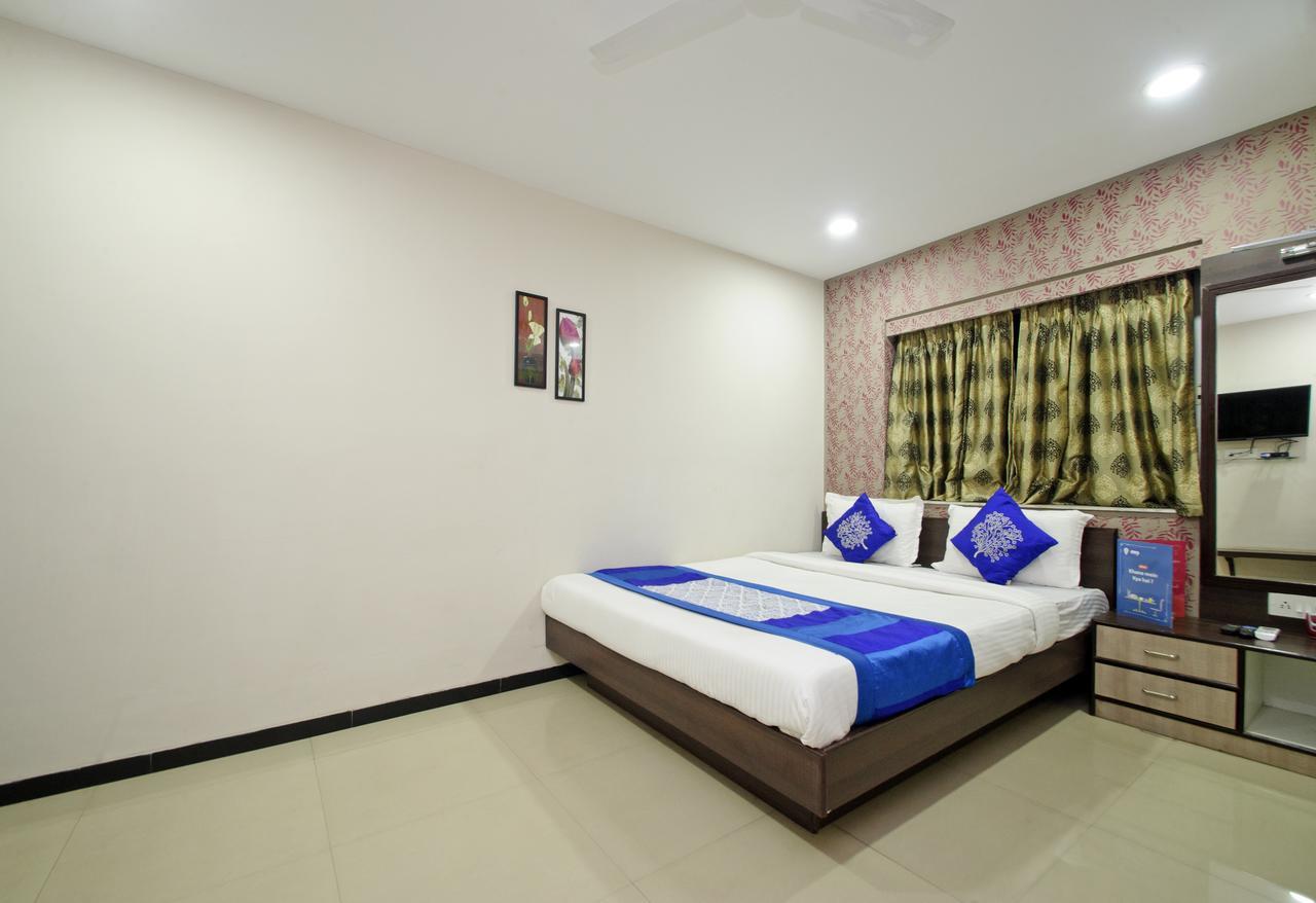 Oyo 8504 Namans Inn Calcutta Buitenkant foto